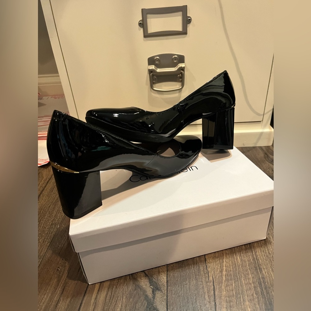 BRAND NEW Calvin Klein Heels